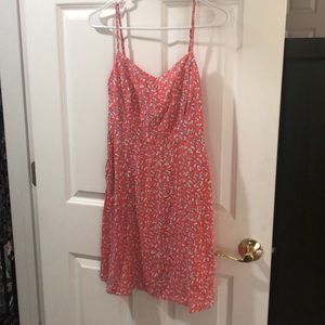 Dress with pockets! Yes! Pockets!